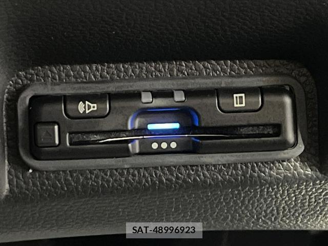 Honda VEZEL 2023-10 8877388-6