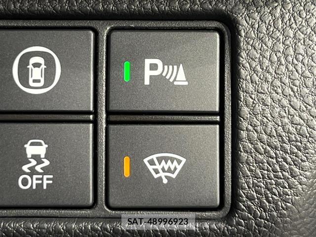 Honda VEZEL 2023-10 8877388-7