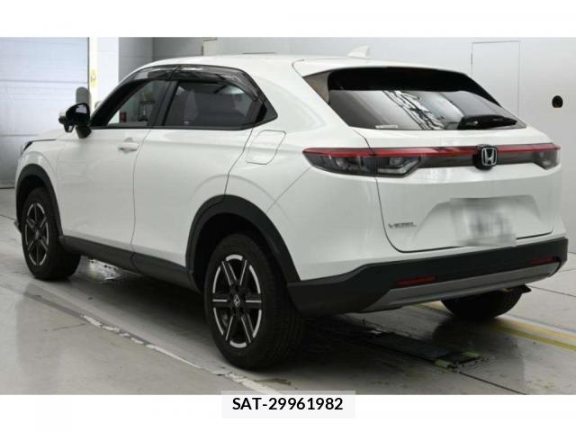 Honda VEZEL 2023-04 8877668-1