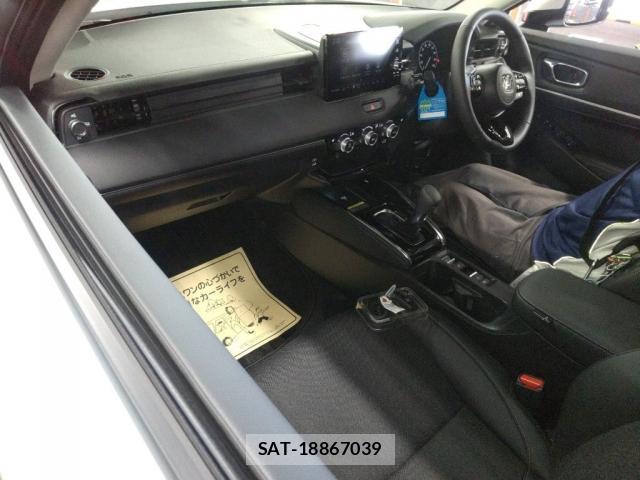 Honda VEZEL 2026-04 8877725-2