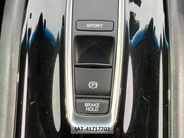 Honda VEZEL 2019-02 8878201-15