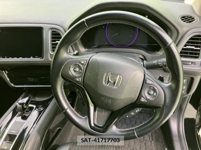 Honda VEZEL 2019-02 8878201-17