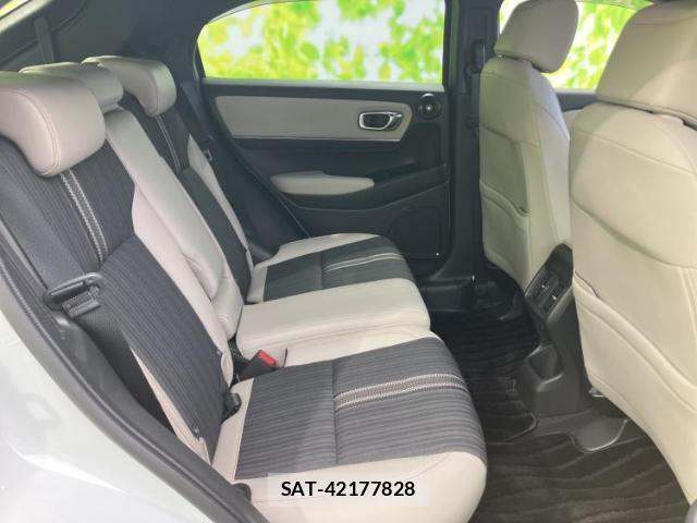 Honda VEZEL 2021-05 8878394-4
