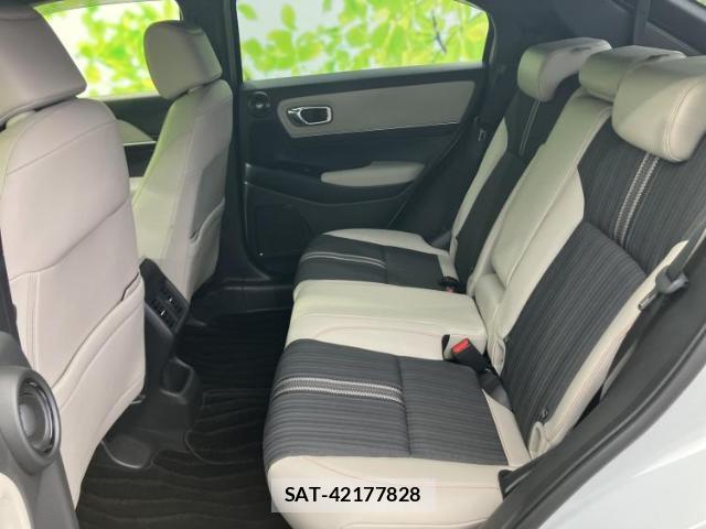 Honda VEZEL 2021-05 8878394-6