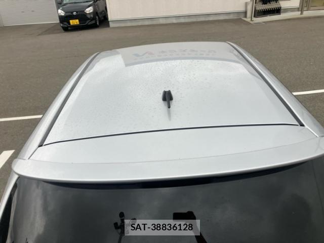 Toyota VITZ 2013-11 8876074-12