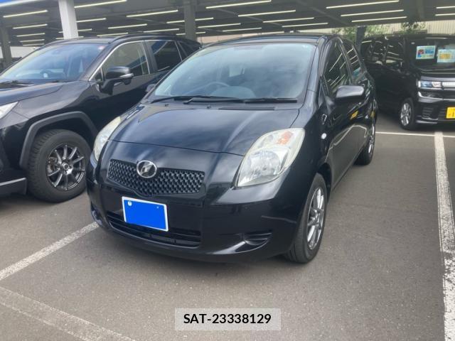 Toyota VITZ 2007-02 8876401-2