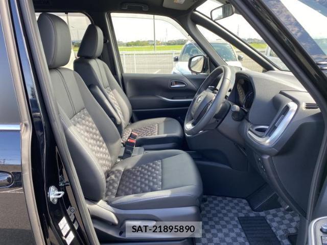 Toyota VOXY 2026-01 8876509-3