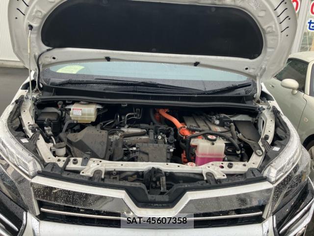 Toyota VOXY 2019-11 8876519-15