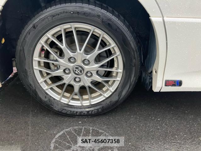 Toyota VOXY 2019-11 8876519-6