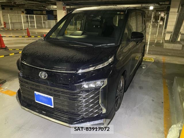 Toyota VOXY 2022-10 8876559-0