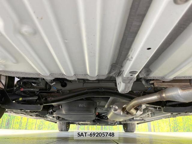 Toyota VOXY 2023-06 8876777-19