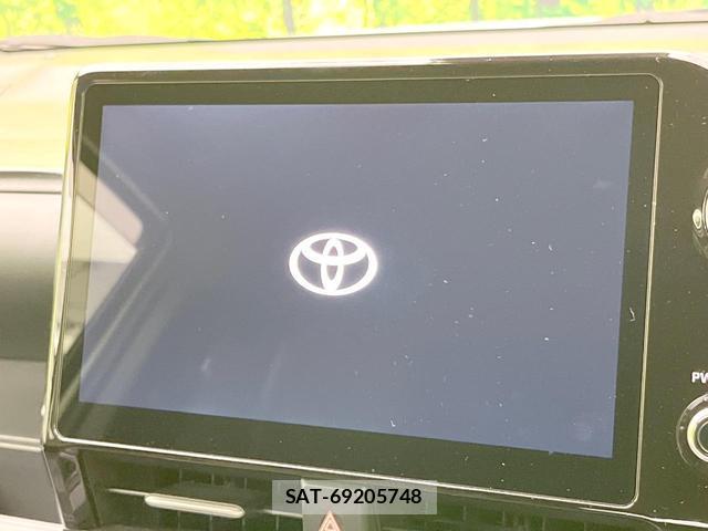 Toyota VOXY 2023-06 8876777-2