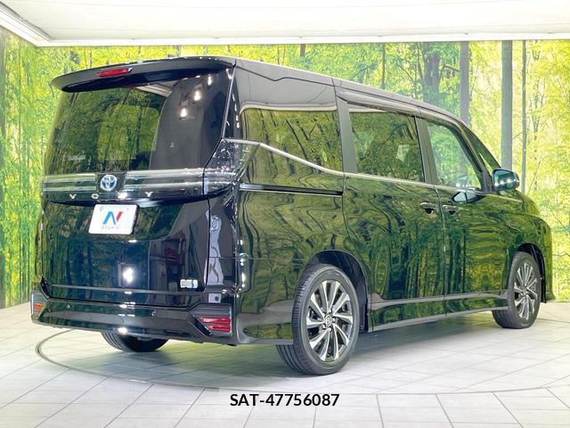 Toyota VOXY 2022-10 8876791-17