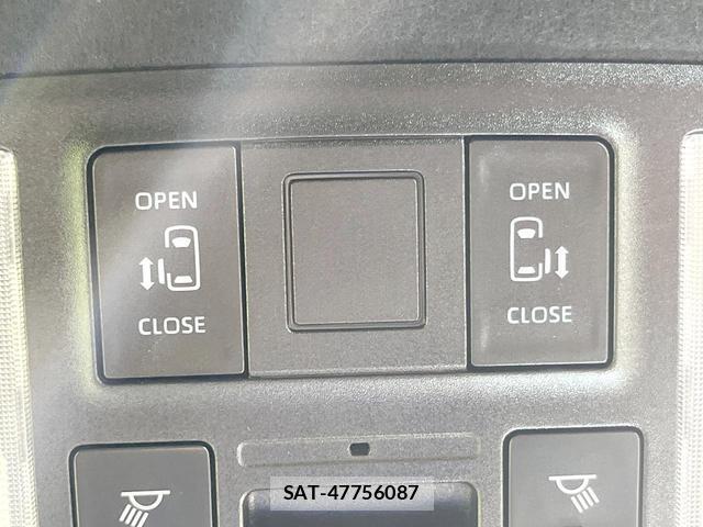 Toyota VOXY 2022-10 8876791-4