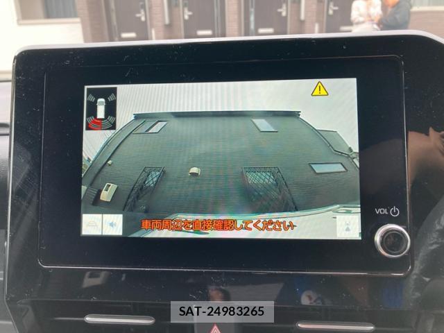 Toyota VOXY 2023-05 8877320-11
