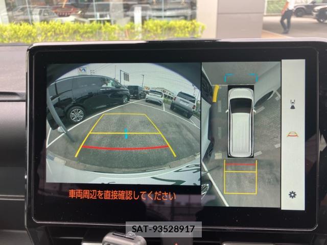Toyota VOXY 2025-02 8877449-15