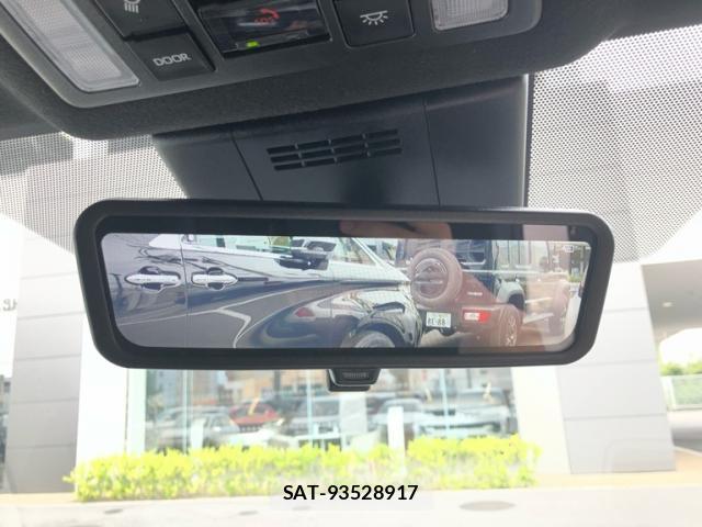 Toyota VOXY 2025-02 8877449-16
