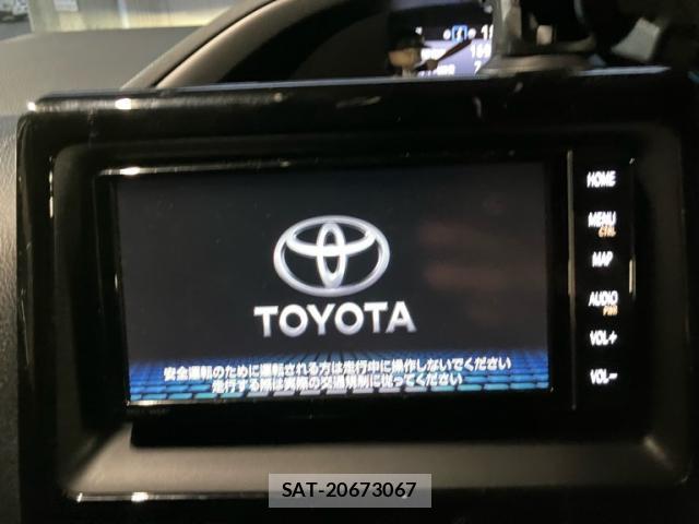 Toyota VOXY 2020-05 8877590-16