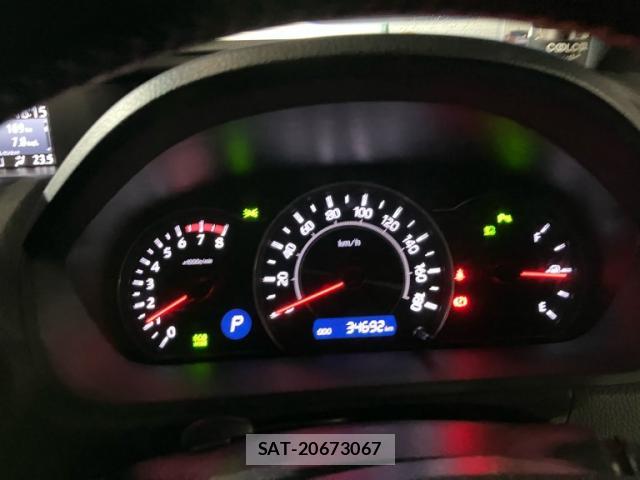 Toyota VOXY 2020-05 8877590-18