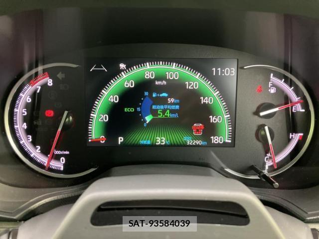 Toyota VOXY 2022-04 8877611-14