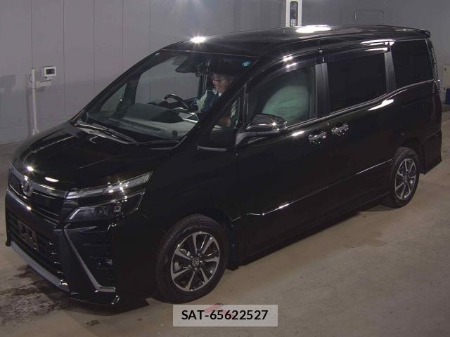 Toyota VOXY 2019-05 8877713-0