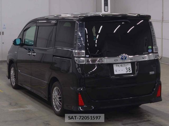 Toyota VOXY 2020-01 8877743-1