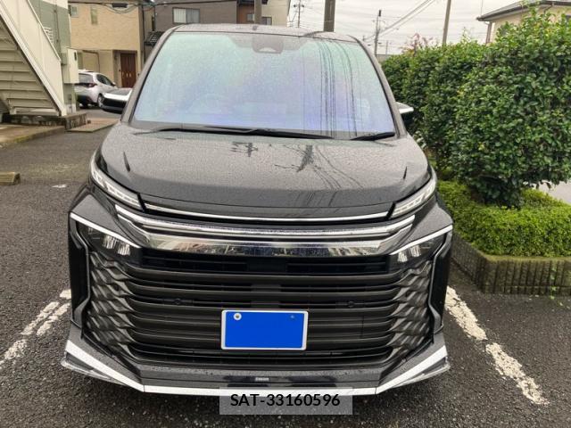 Toyota VOXY 2023-01 8877904-0