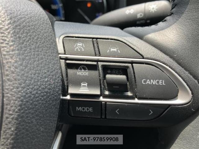 Toyota VOXY 2025-02 8878206-14