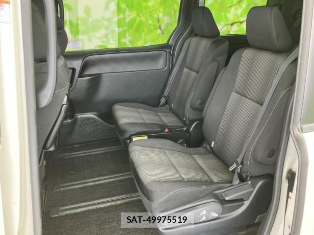 Toyota VOXY 2020-09 8878229-7