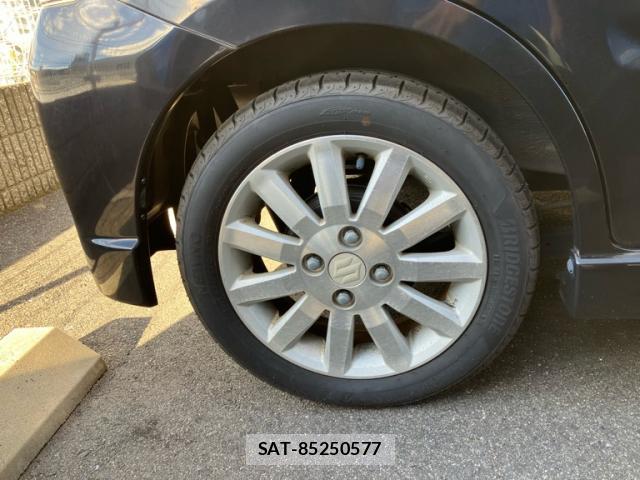 Suzuki WAGON R 2004-03 8875984-5