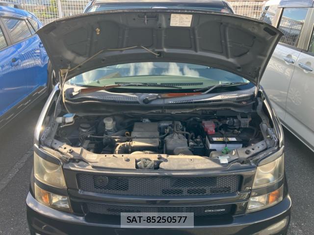 Suzuki WAGON R 2004-03 8875984-8