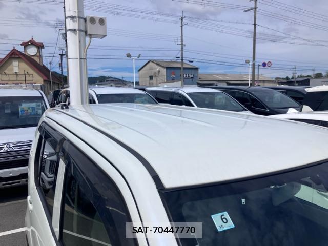 Suzuki WAGON R 2015-06 8876263-12