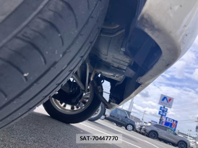 Suzuki WAGON R 2015-06 8876263-9
