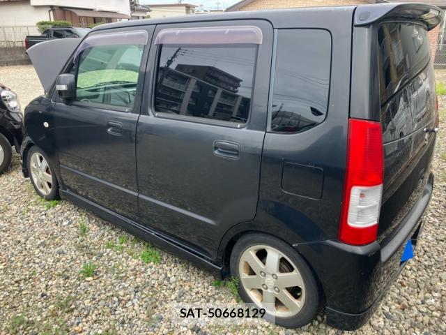 Suzuki WAGON R 2004-06 8876642-13