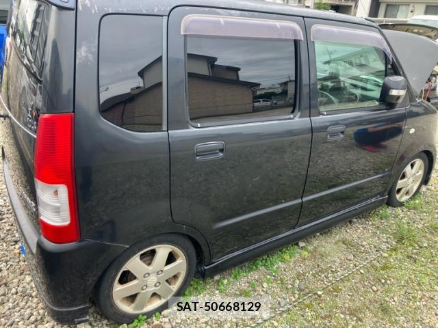 Suzuki WAGON R 2004-06 8876642-2