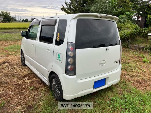 Suzuki WAGON R 2006-08 8877416-13