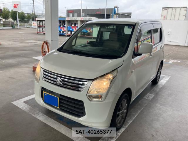 Suzuki WAGON R 2013-06 8877420-1