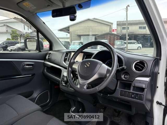 Suzuki WAGON R 2013-03 8877861-10