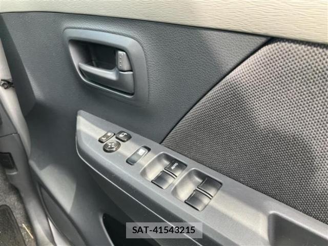 Suzuki WAGON R 2015-12 8878080-10
