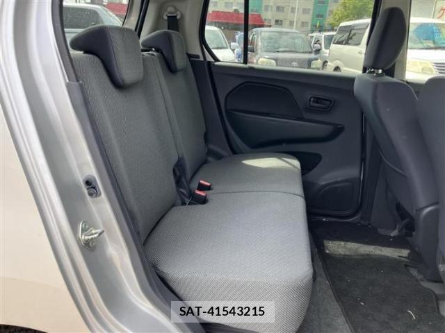 Suzuki WAGON R 2015-12 8878080-6