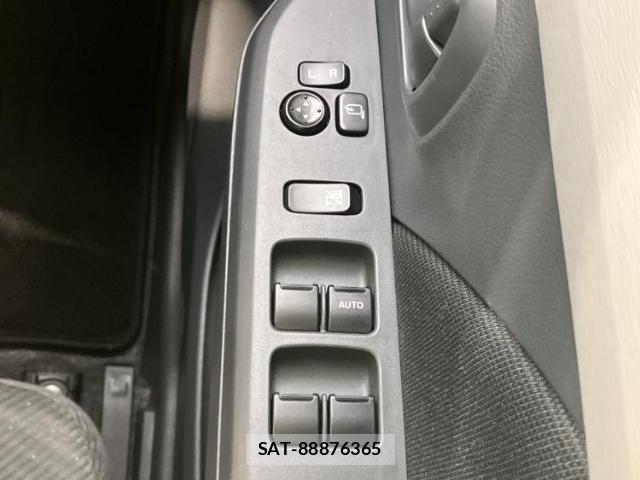 Suzuki WAGON R 2015-09 8878357-15