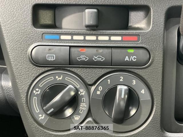 Suzuki WAGON R 2015-09 8878357-16