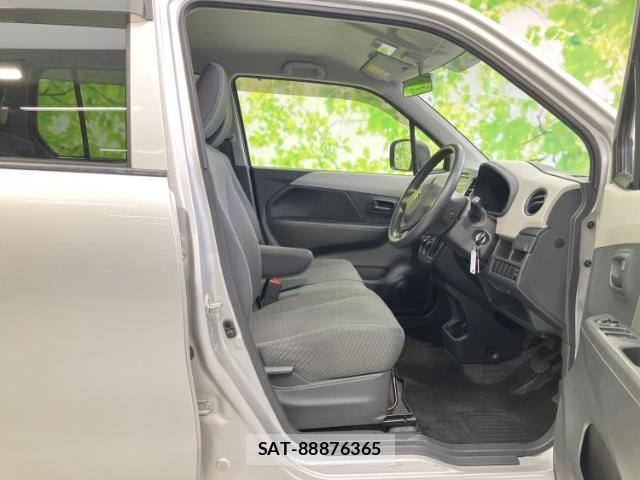 Suzuki WAGON R 2015-09 8878357-3