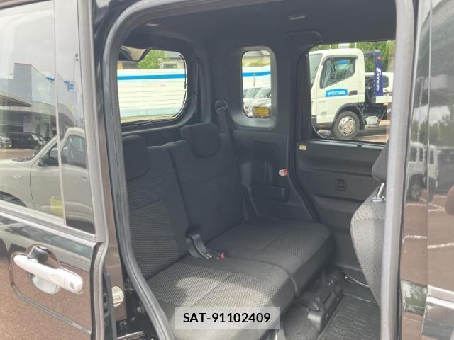 Daihatsu WAKE 2019-04 8878163-4