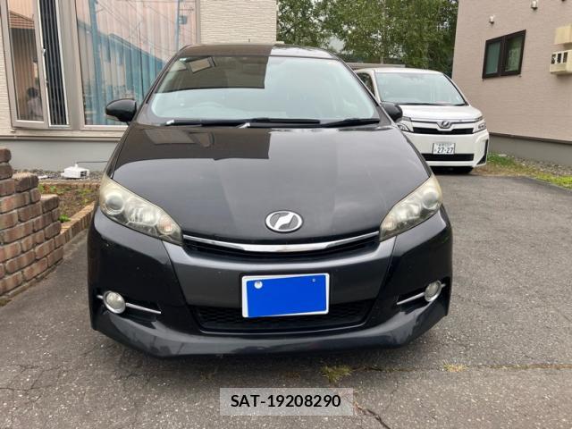 Toyota WISH 2013-09 8876310-0