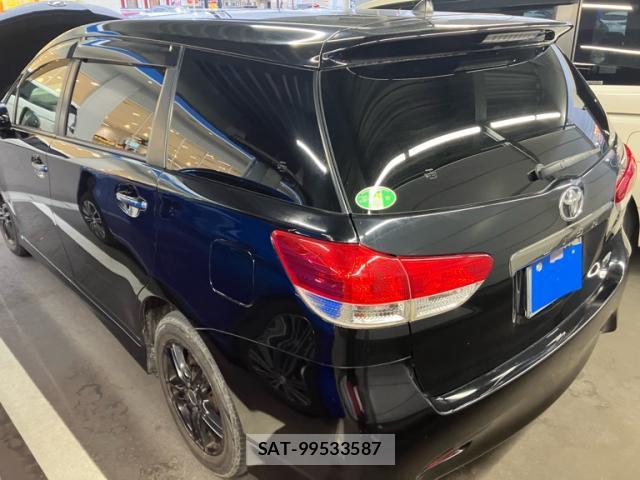 Toyota WISH 2011-11 8877044-12