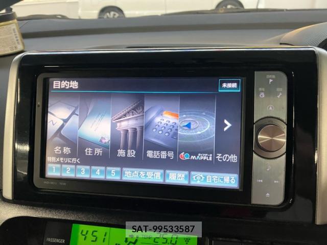 Toyota WISH 2011-11 8877044-17