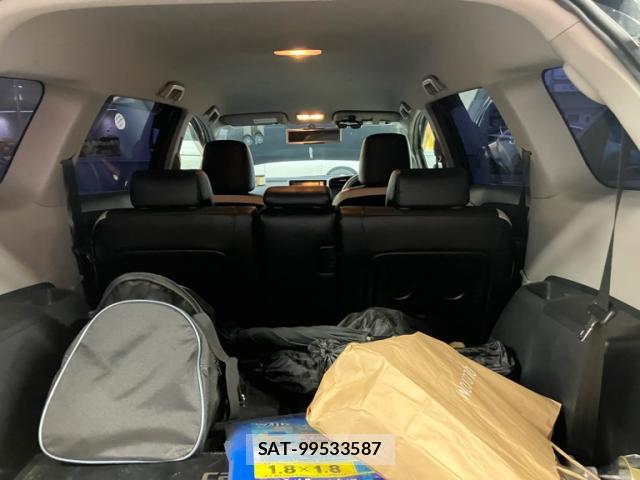 Toyota WISH 2011-11 8877044-7
