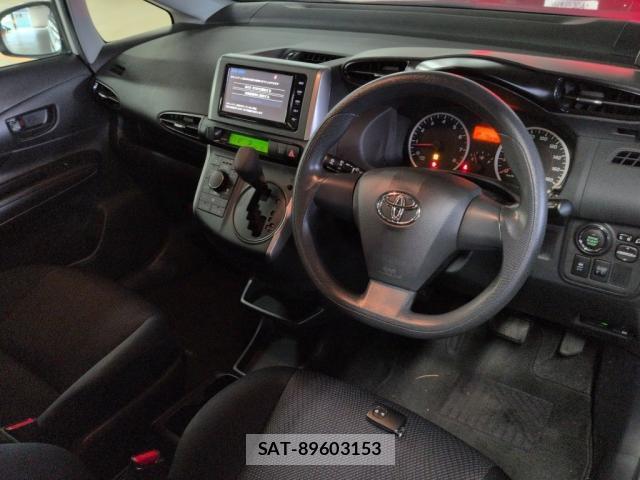 Toyota WISH 2015-02 8877813-2