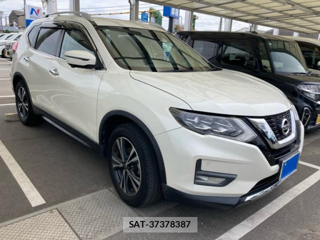 Nissan X-TRAIL 2019-09 8876028-1